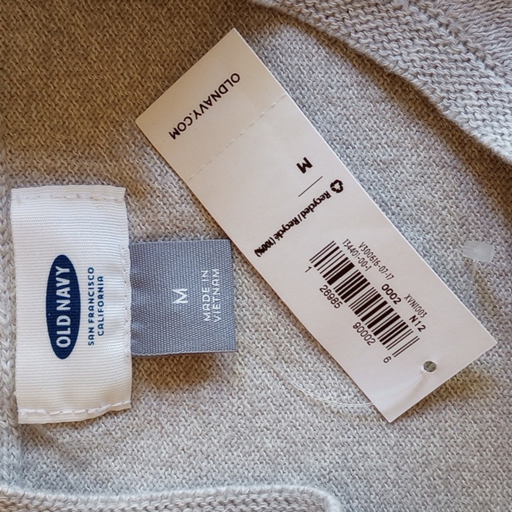 NWT Old Navy Fine Knit Cotton Sweater M Long Sleeve Crewneck Gray Silver Stars - Picture 3 of 6